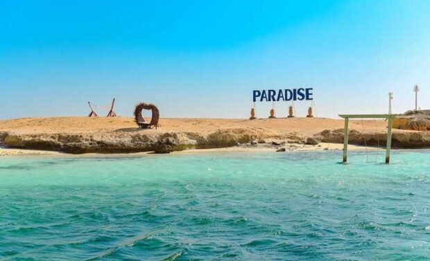 Paradise-Island-1